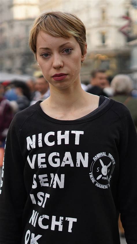 Militante Veganerin